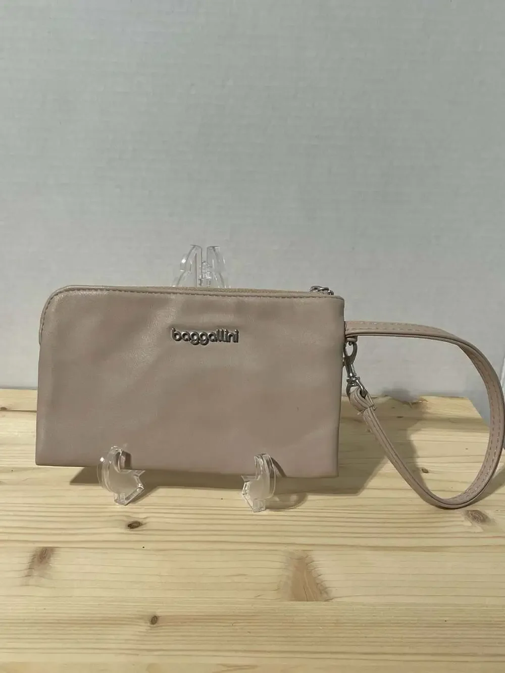 Baggallini Beige Faux Leather Wristlet Wallet with RFID Protection
